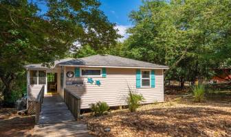 238 Sea Oats Trail, Southern Shores, NC 27949, 3 Bedrooms Bedrooms, ,2 BathroomsBathrooms,Residential,For Sale,Sea Oats Trail,120121